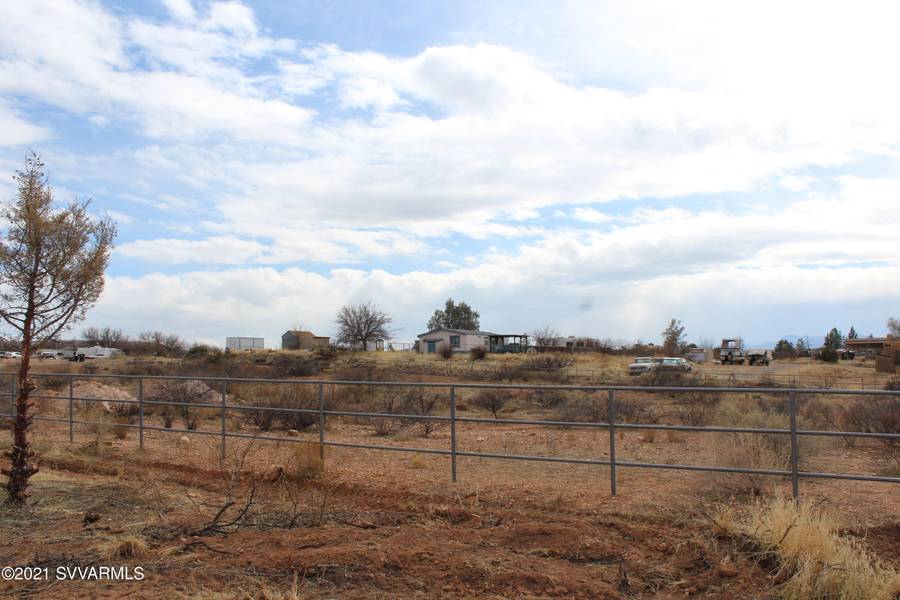 260 S Bright Star LN Lane, Cornville, AZ 86325