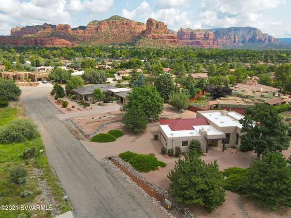 Sedona, AZ 86351,510 Deer Pass DR Drive