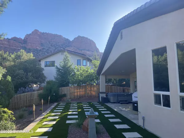 Sedona, AZ 86351,40 Cove DR Drive