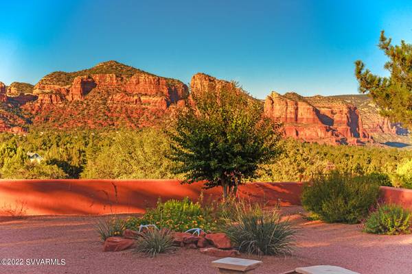 Sedona, AZ 86351,225 White Tail DR Drive