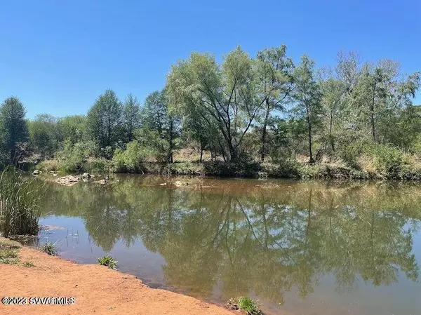 10185 E Creekside DR Drive, Cornville, AZ 86325