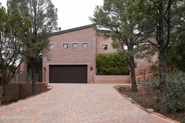 Sedona, AZ 86351,205 Longwood DR Drive