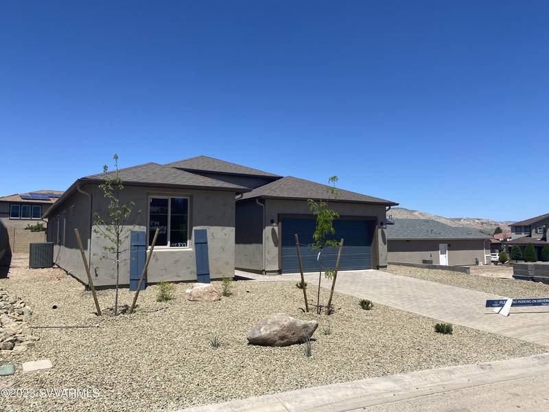 574 Whistle Stop Rd Rd, Clarkdale, AZ 86324