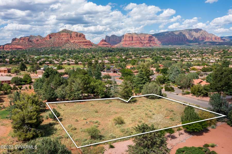 985 E Saddlehorn Rd Rd, Sedona, AZ 86351