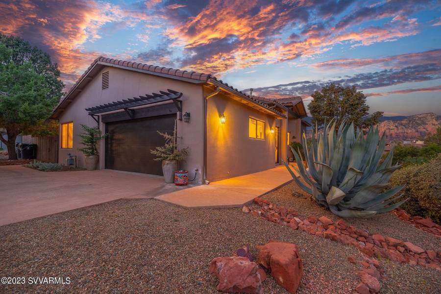 15 Johnny Guitar CIR Circle, Sedona, AZ 86336