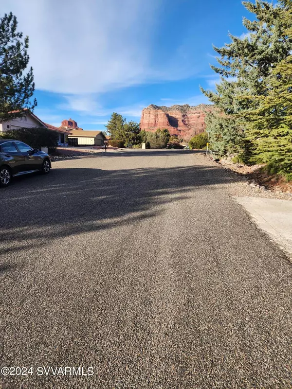 Sedona, AZ 86351,280 Concho DR Drive