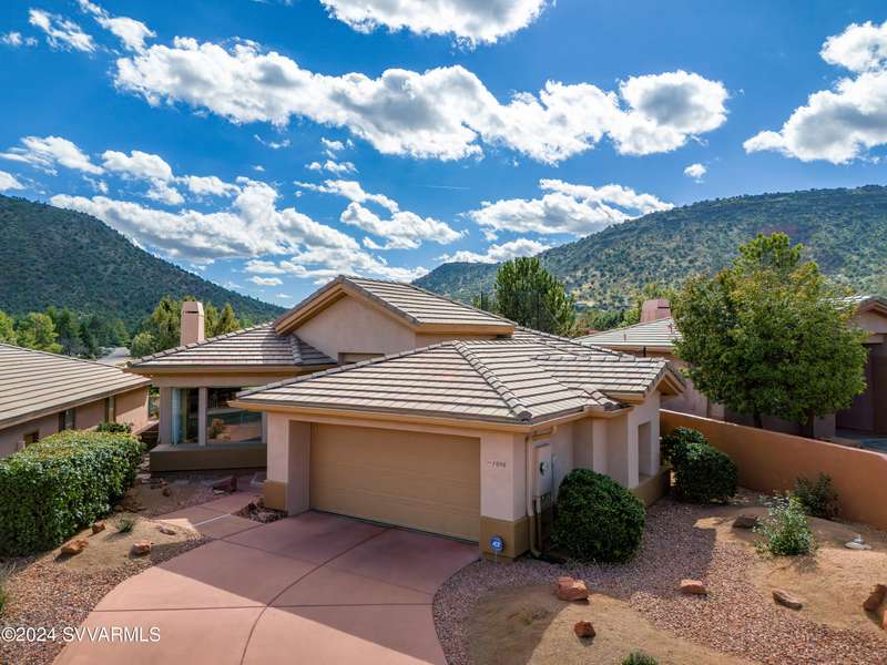 1090 Crown Ridge Rd Rd, Sedona, AZ 86351