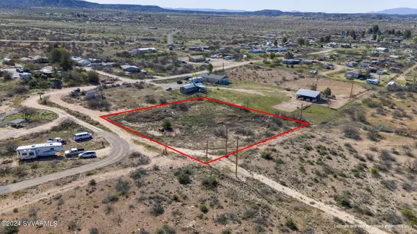 180 S Bright Star LN Lane, Cornville, AZ 86325