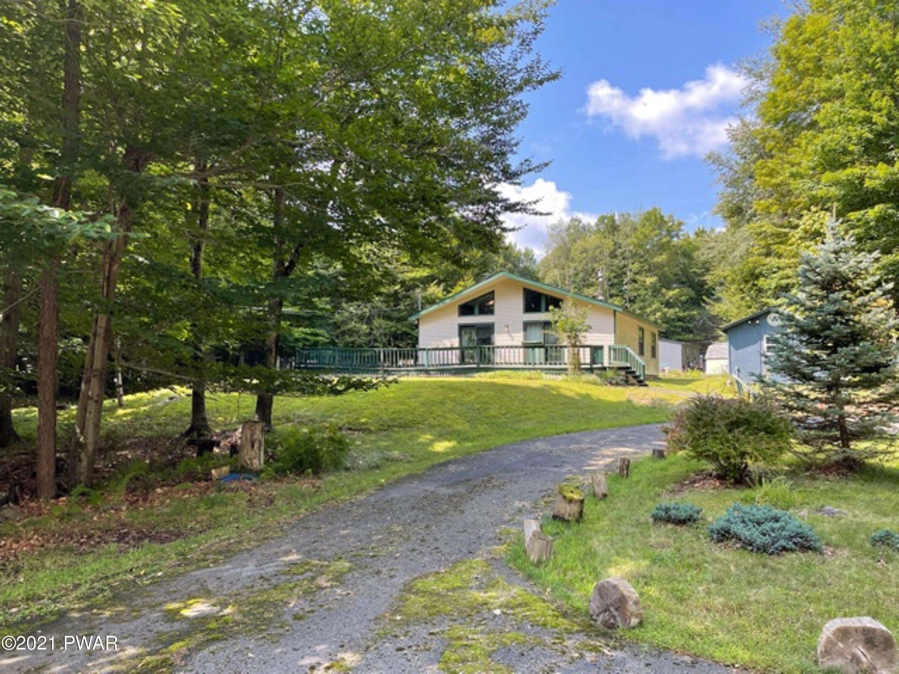 37 Kiowa PATH, Gouldsboro, PA 18424