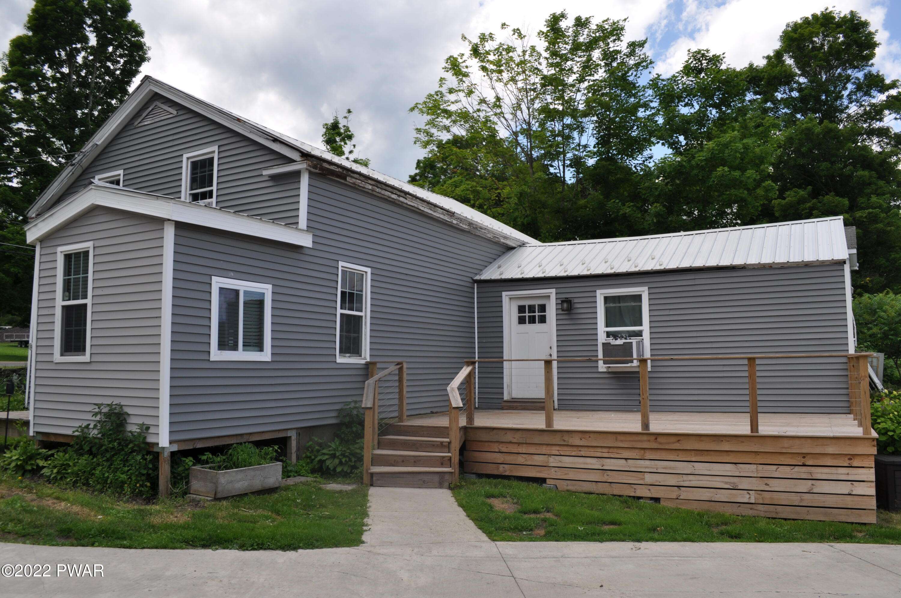 162 Tingley Lake RD, Harford, PA 18823