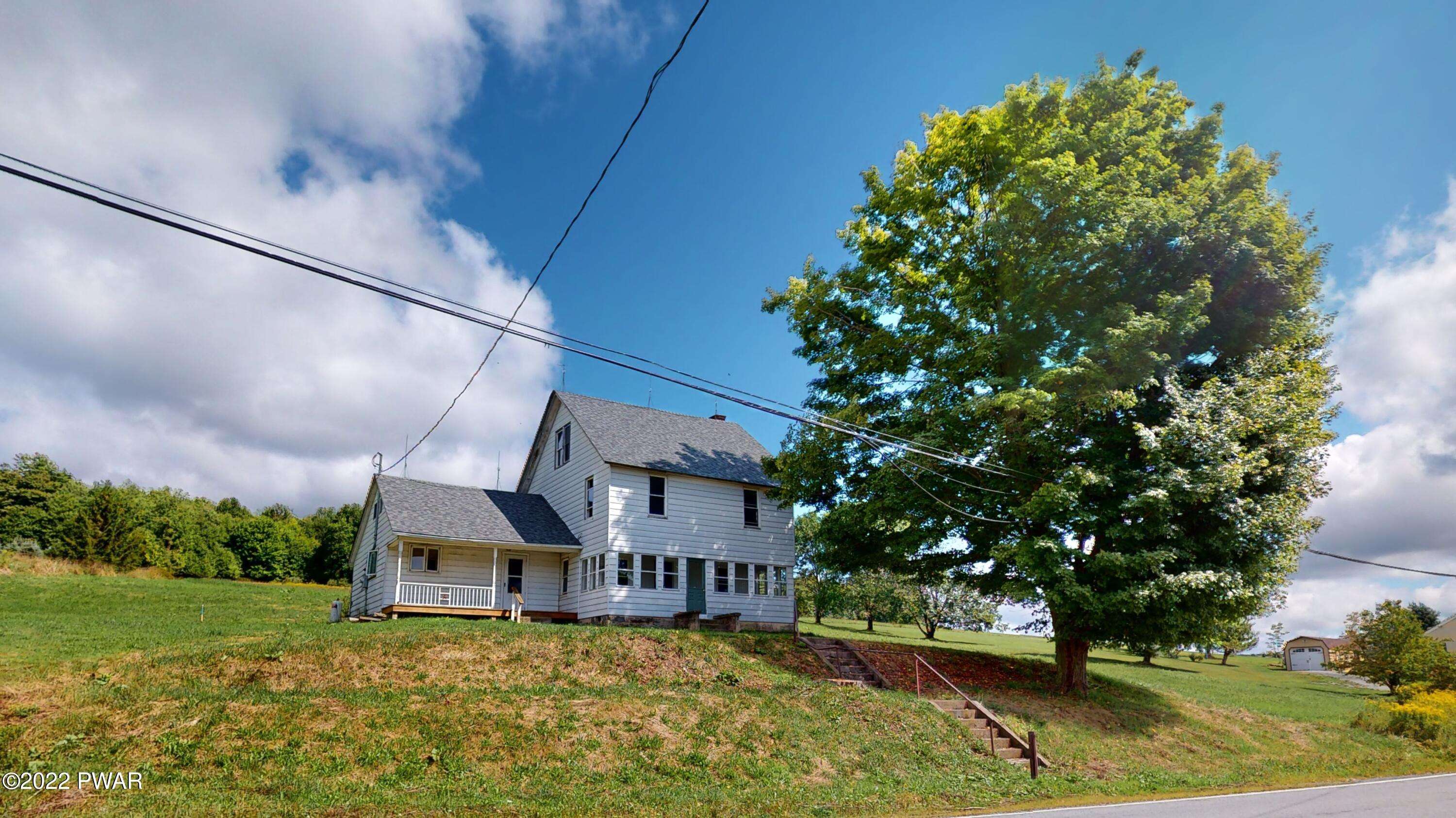 607 Cochecton TPKE, Tyler Hill, PA 18469