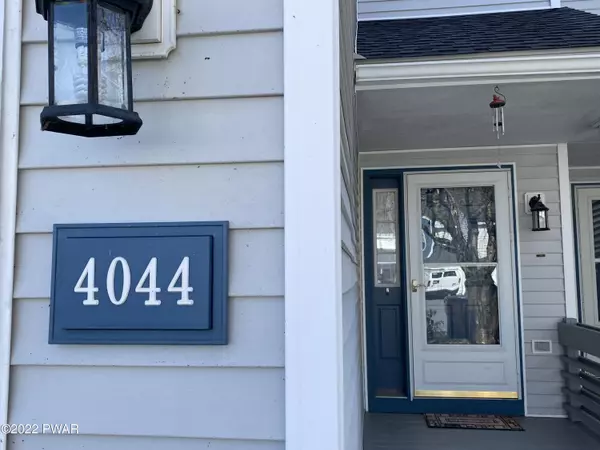 4044 Somerset CT, Milford, PA 18337