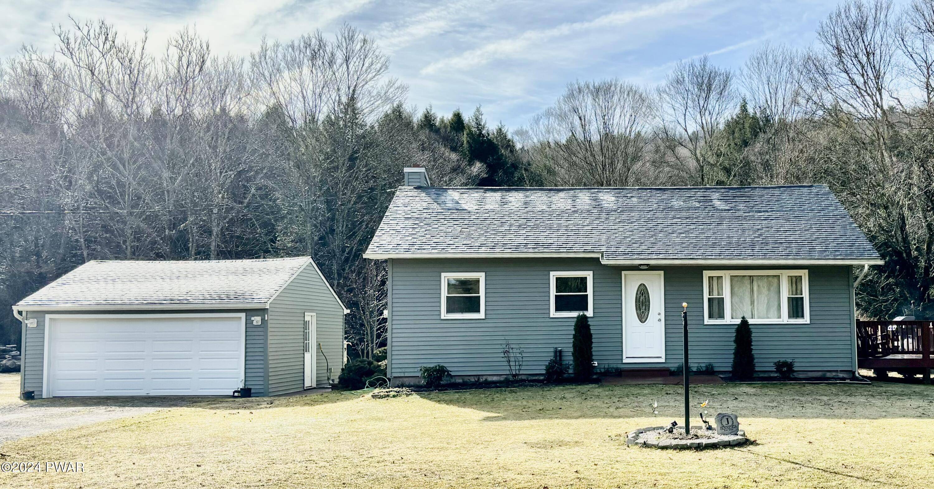 430 Griffith RD, Tyler Hill, PA 18469