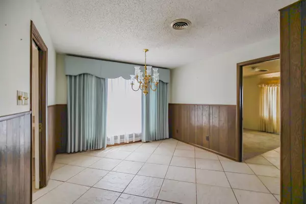 Alamogordo, NM 88310,7082 US Hwy 54/70