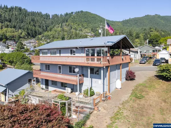 305 Cypress Av, Garibaldi, OR 97118-0000