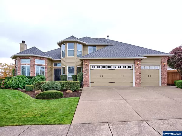 1380 Ranier Lp NW NW, Salem, OR 97304