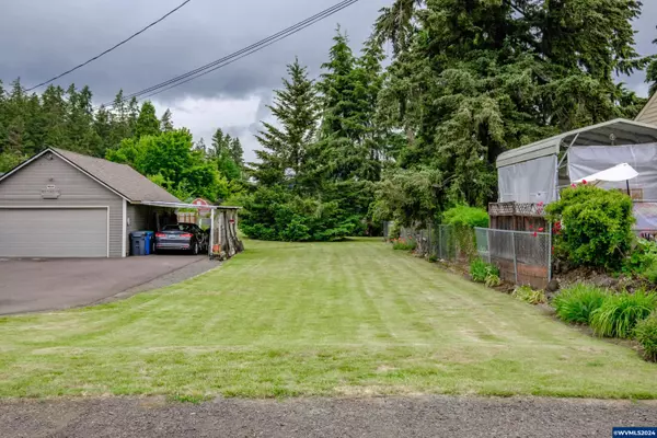 Silverton, OR 97381,Cowing St