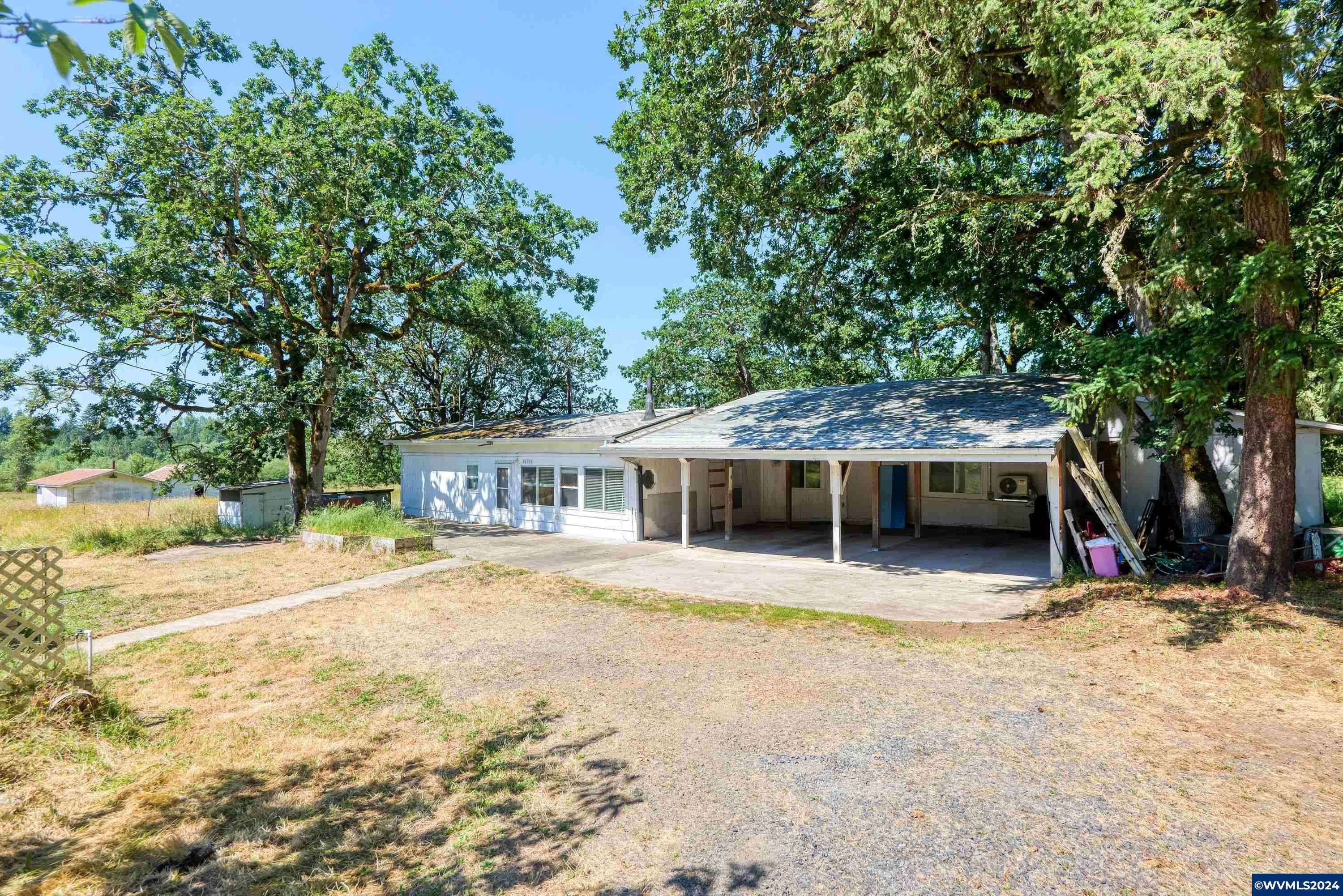 40724 Fish Hatchery Rd, Scio, OR 97374