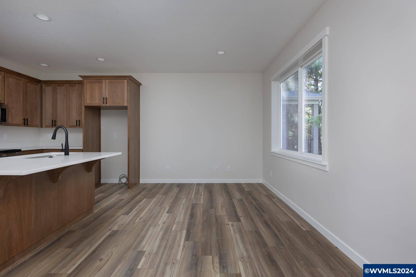 Lincoln City, OR 97367,1453 Marine Av