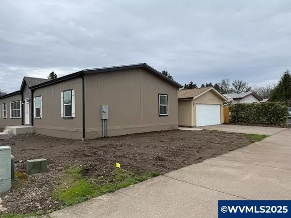 Eugene, OR 97402,2544 Rosebay St