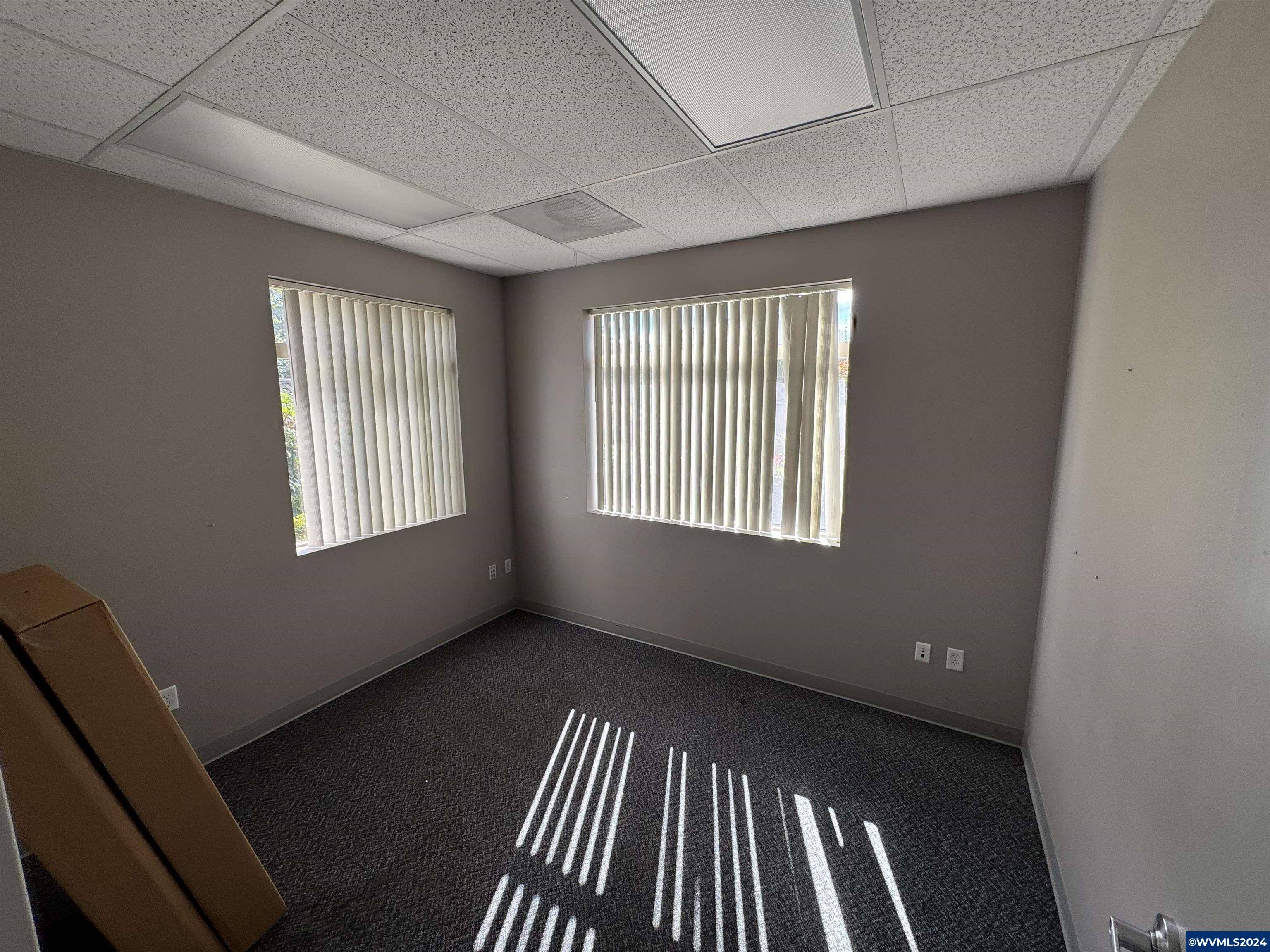 Salem, OR 97302,2720 Commercial (Ste 150) St SE SE