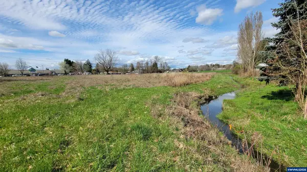 Salem, OR 97305,3510 Lancaster (-3535) Dr NE NE