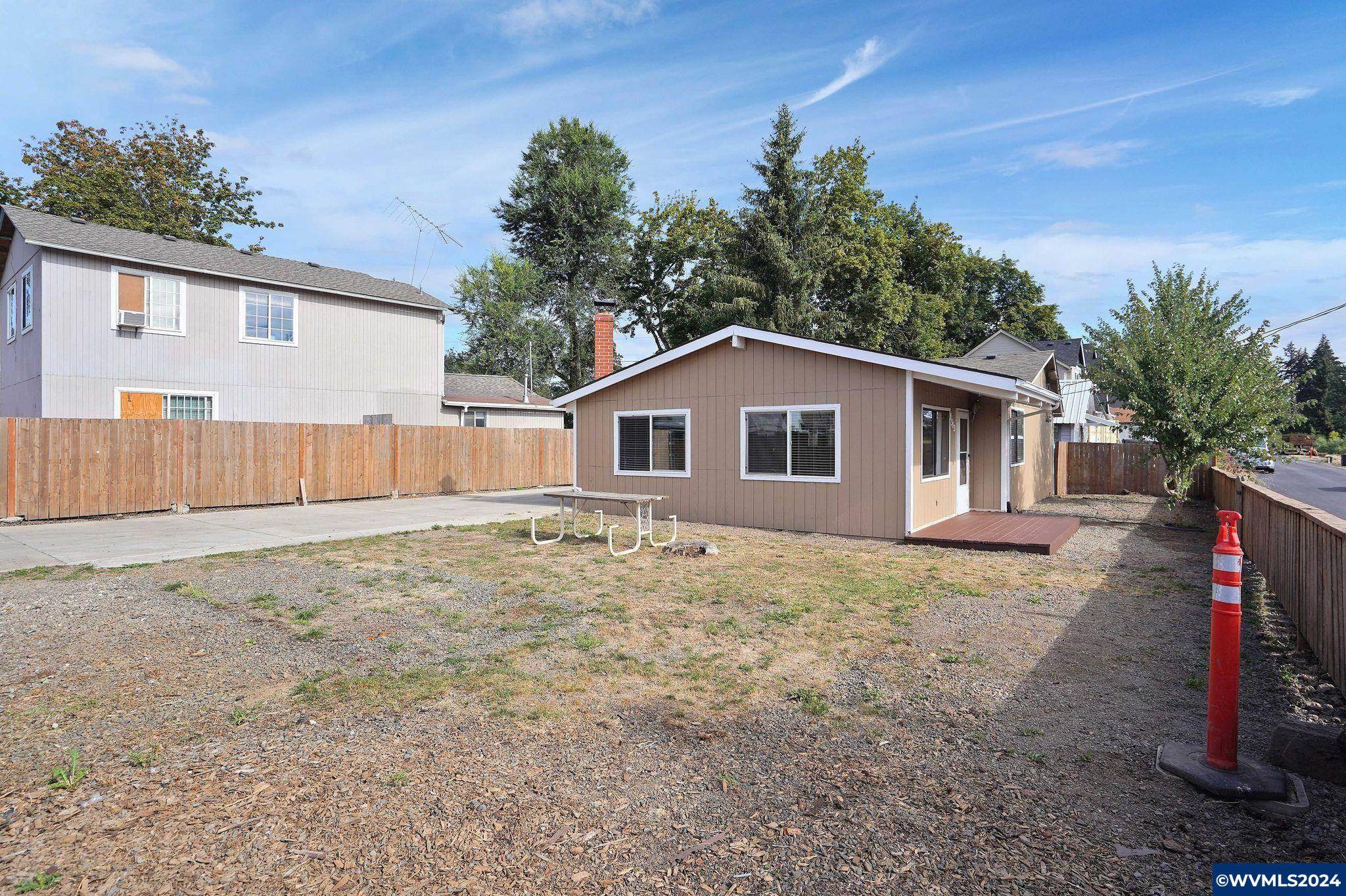 Salem, OR 97305,9313 Glory Ct NE NE