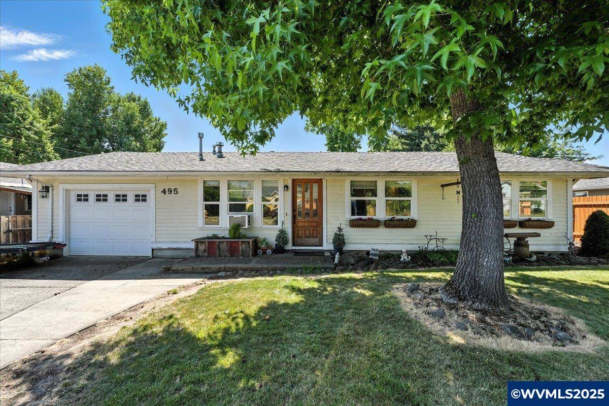 495 Leo St, Mt Angel, OR 97362