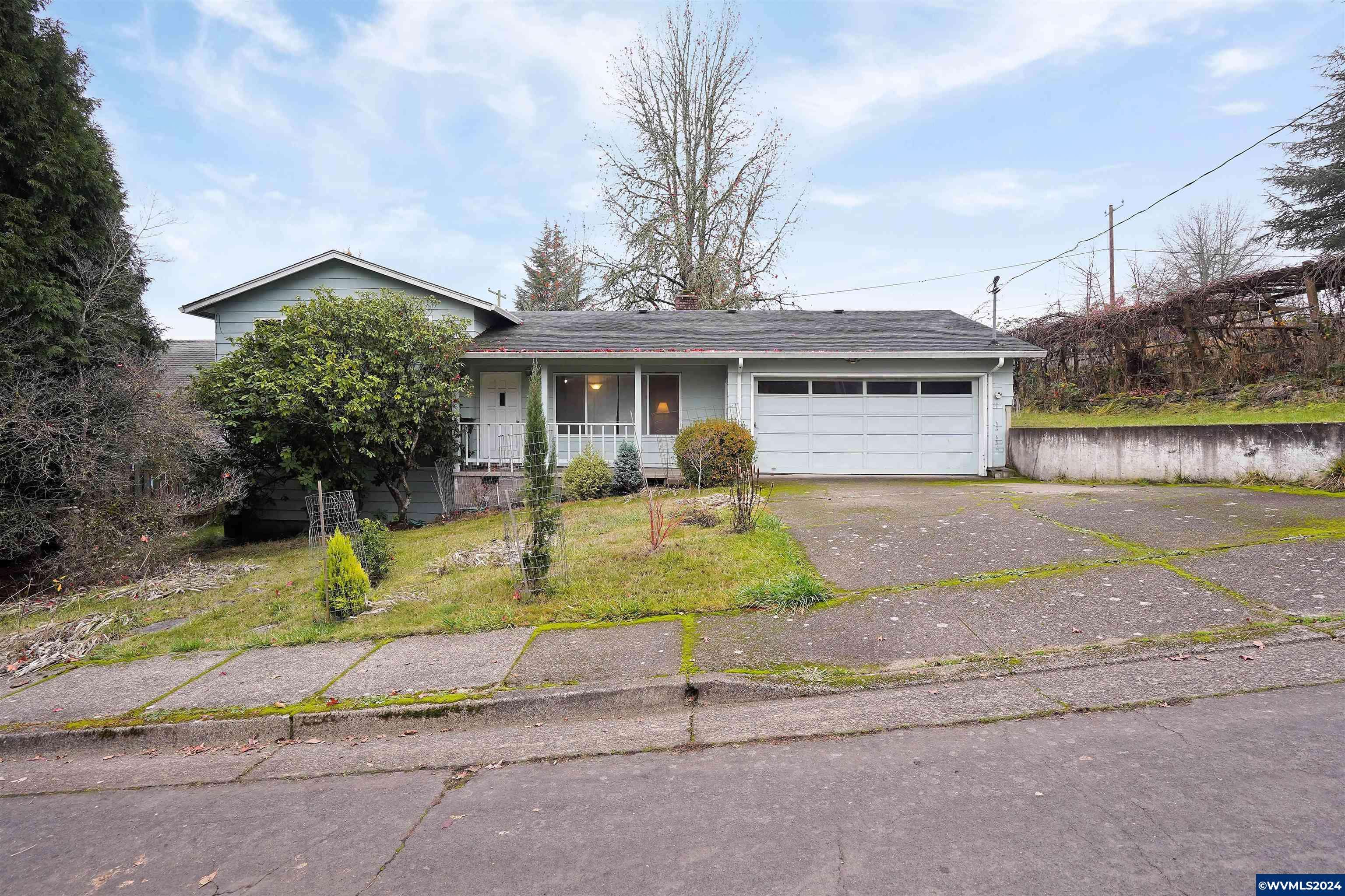 390 Conifer Bl, Corvallis, OR 97330