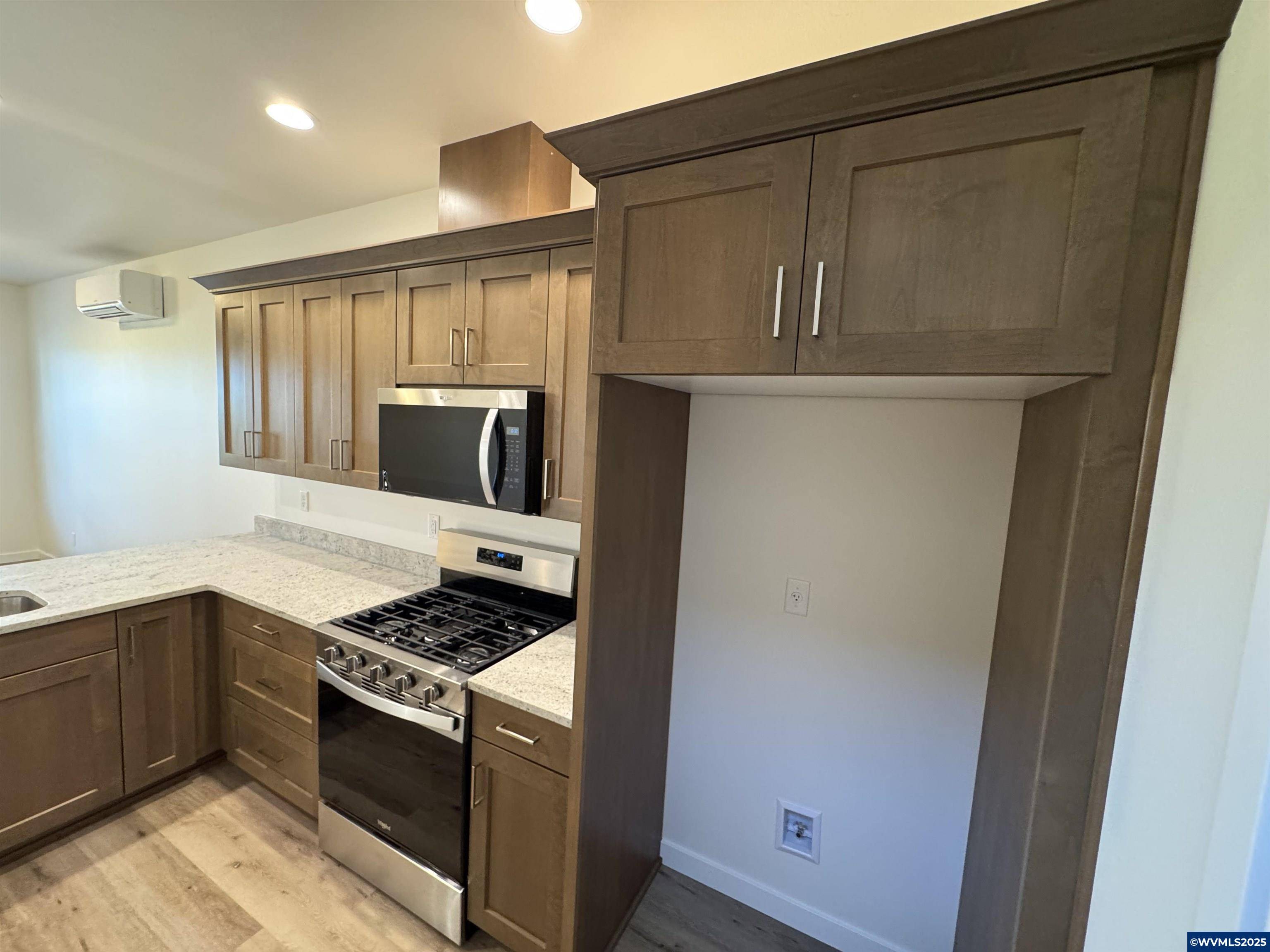 Dallas, OR 97338,367 Kitzmiller Dr