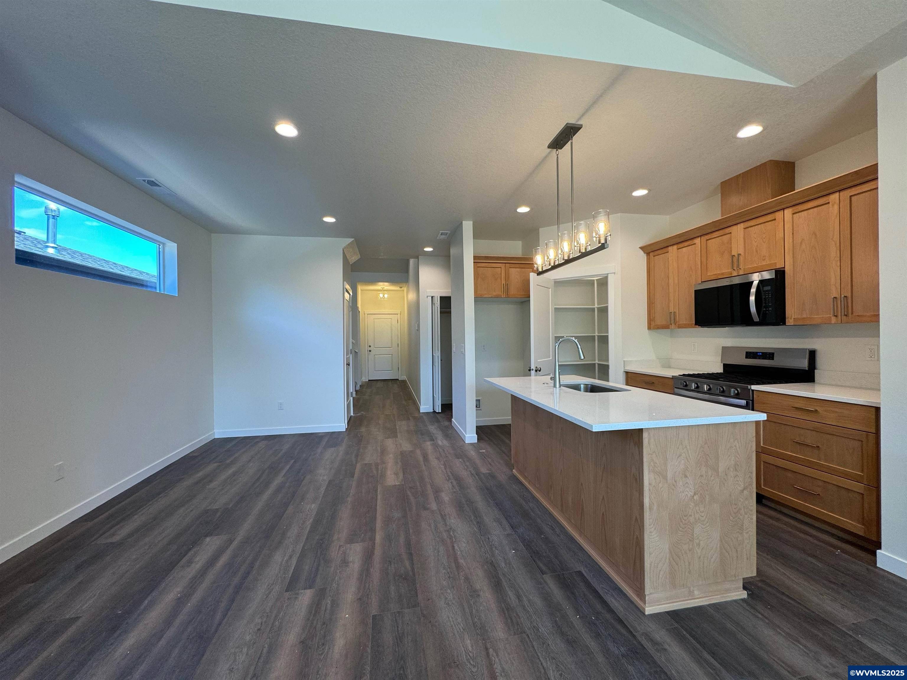 Dallas, OR 97338,413 Shetterly Dr