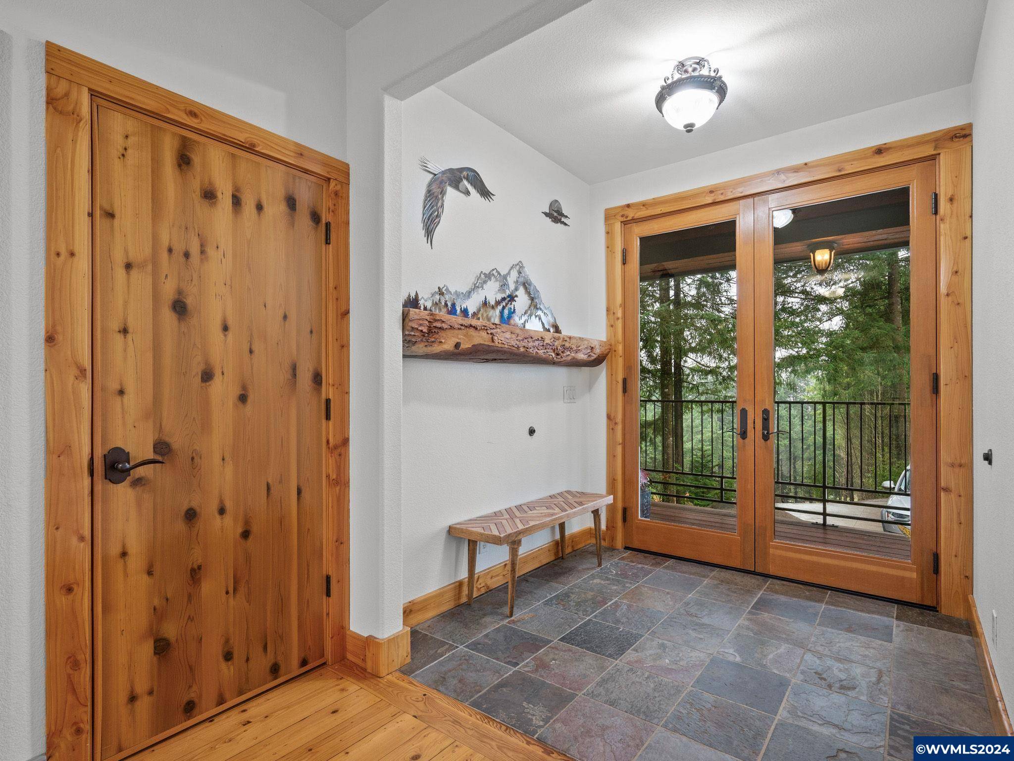 Salem, OR 97306,555 Misty Hill Ln SE SE