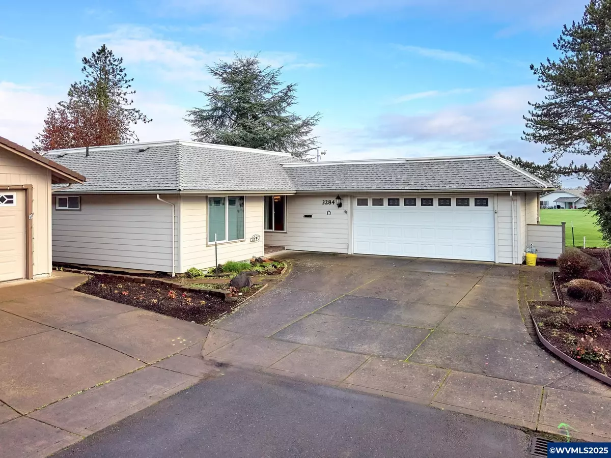 Salem, OR 97304,3284 Oakcrest Dr NW NW