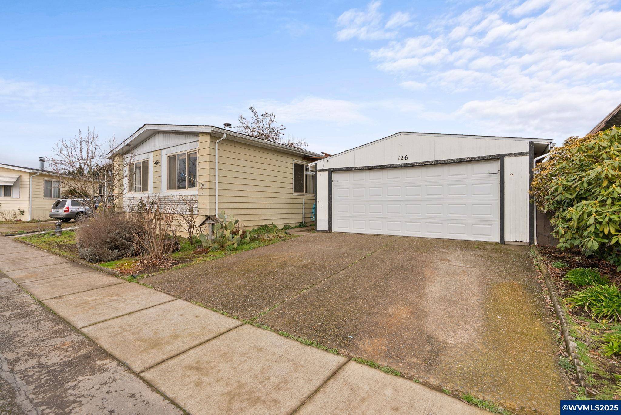 Keizer, OR 97303,5355 River Rd N N