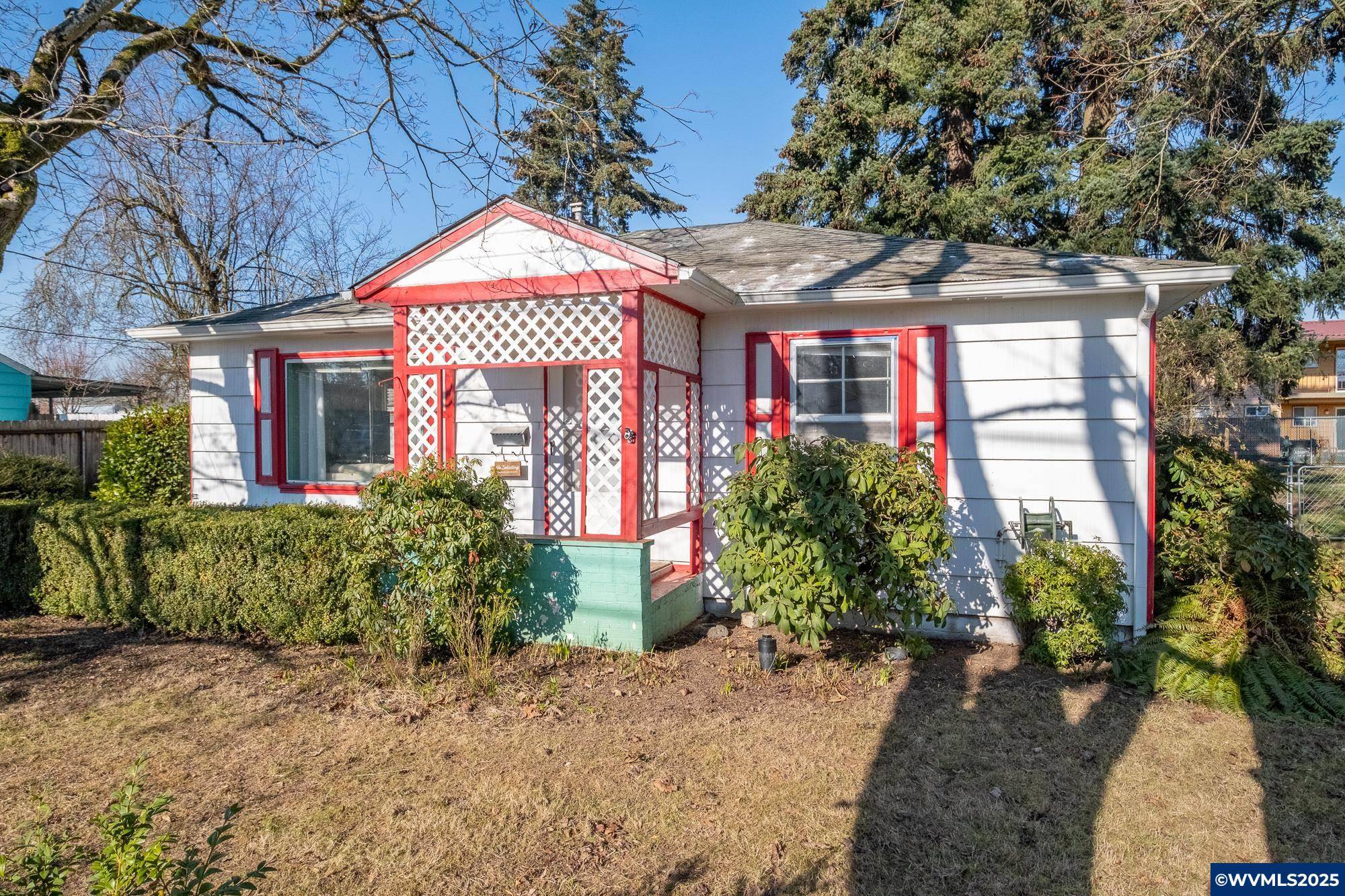Salem, OR 97301,2163 Stortz Av NE NE