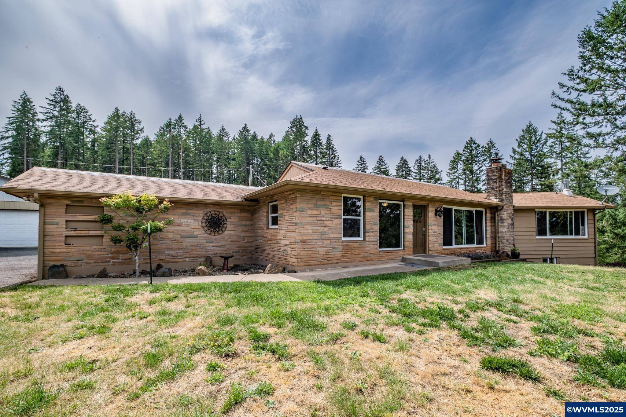 Lebanon, OR 97355,38785 Mountain Home Dr