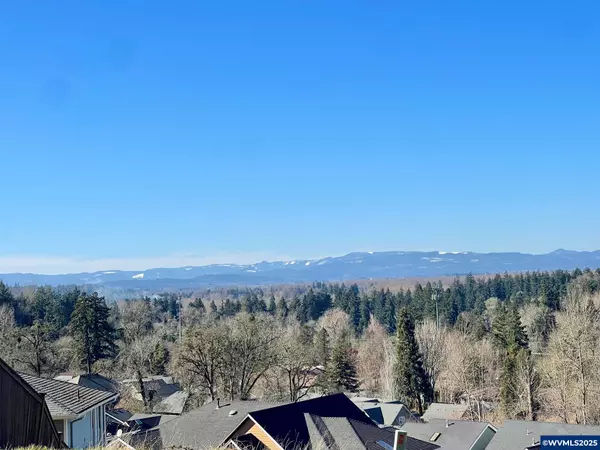 Salem, OR 97302,2724 Prominent Ct S S
