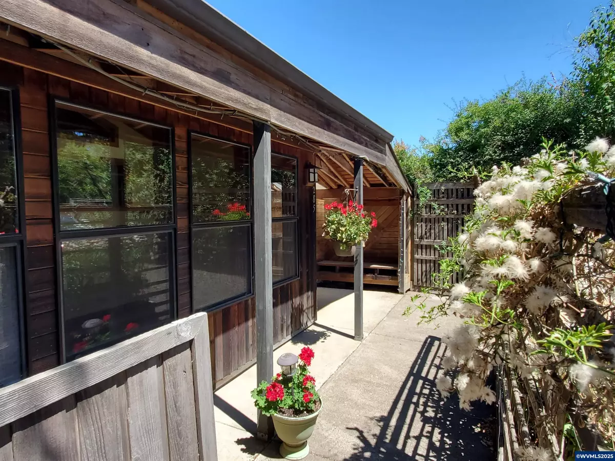 Corvallis, OR 97333,5285 & 5287 Watenpaugh Av