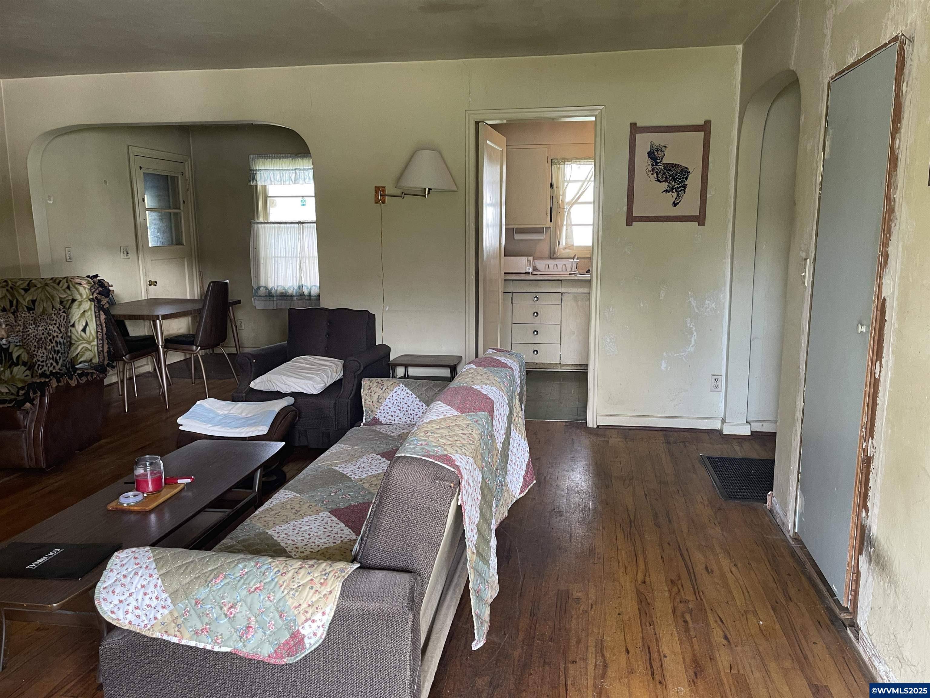 Monmouth, OR 97361,360 Main St W W