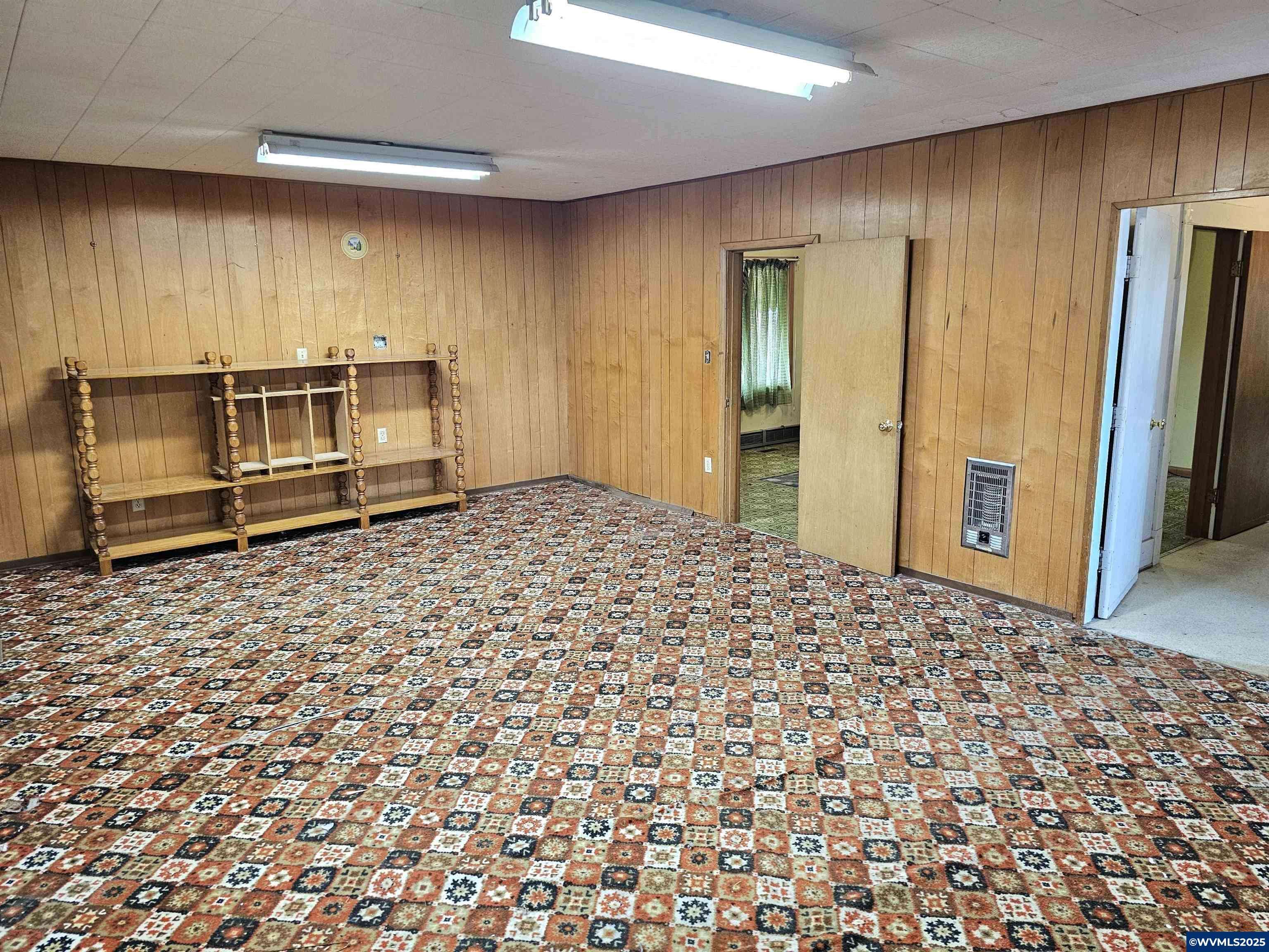 Woodburn, OR 97071,365 Bryan St