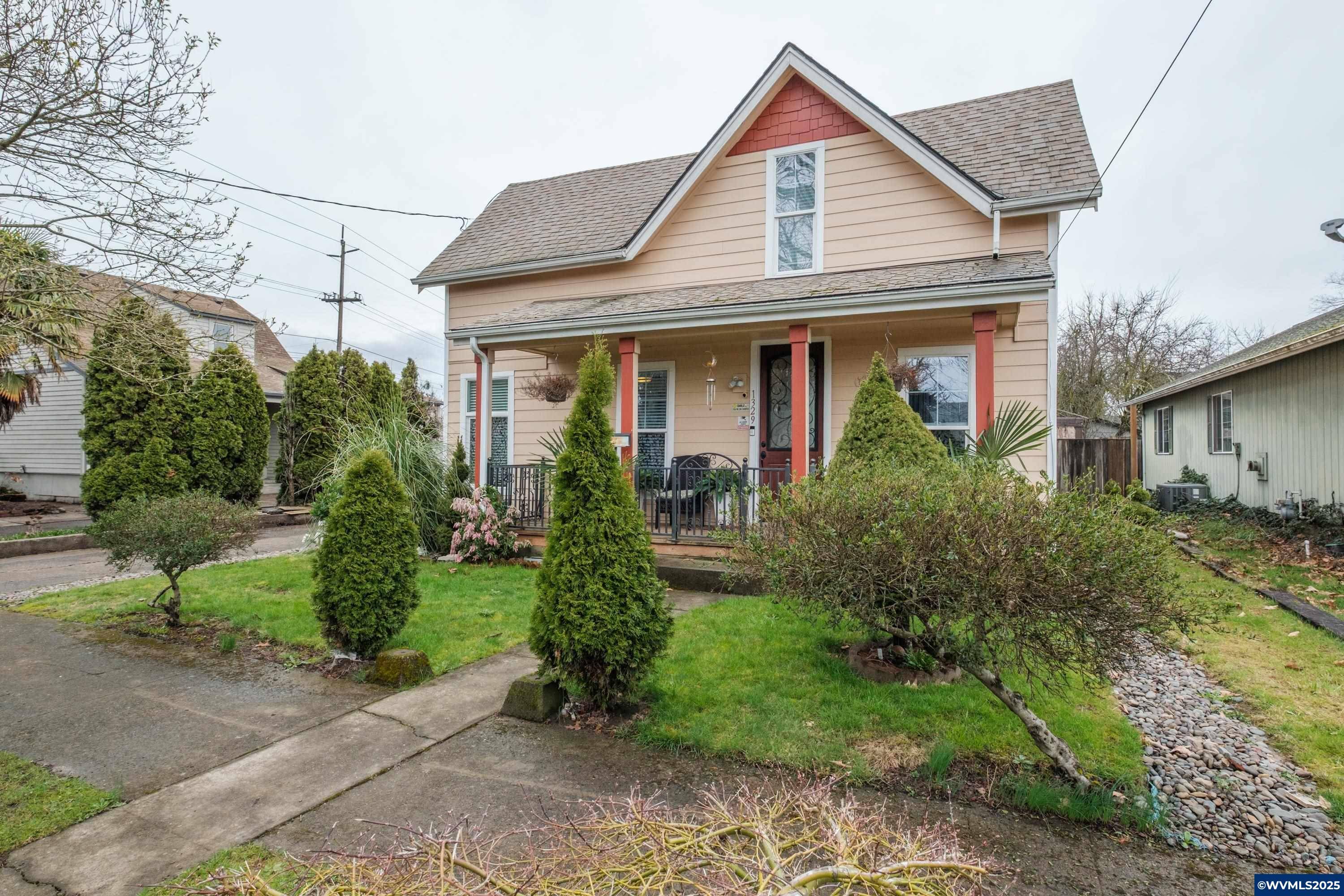 Salem, OR 97301,1329 Baker St NE NE
