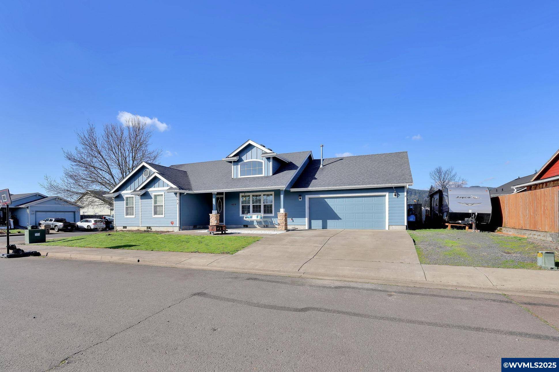 Sweet Home, OR 97386,4614 Live Oak St