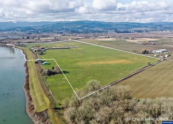 Scappoose, OR 97056,35308 Riverside Ln