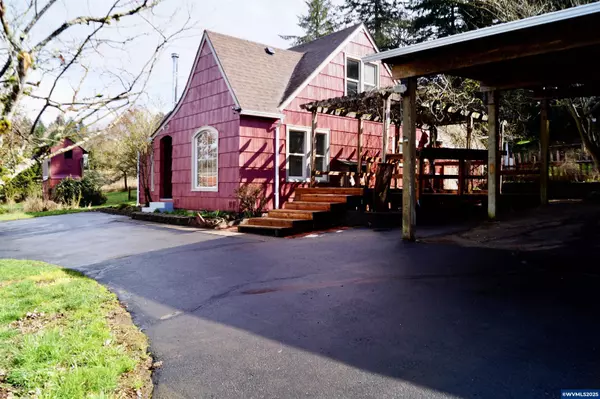 Lebanon, OR 97355,38010 Golden Valley Dr Dr