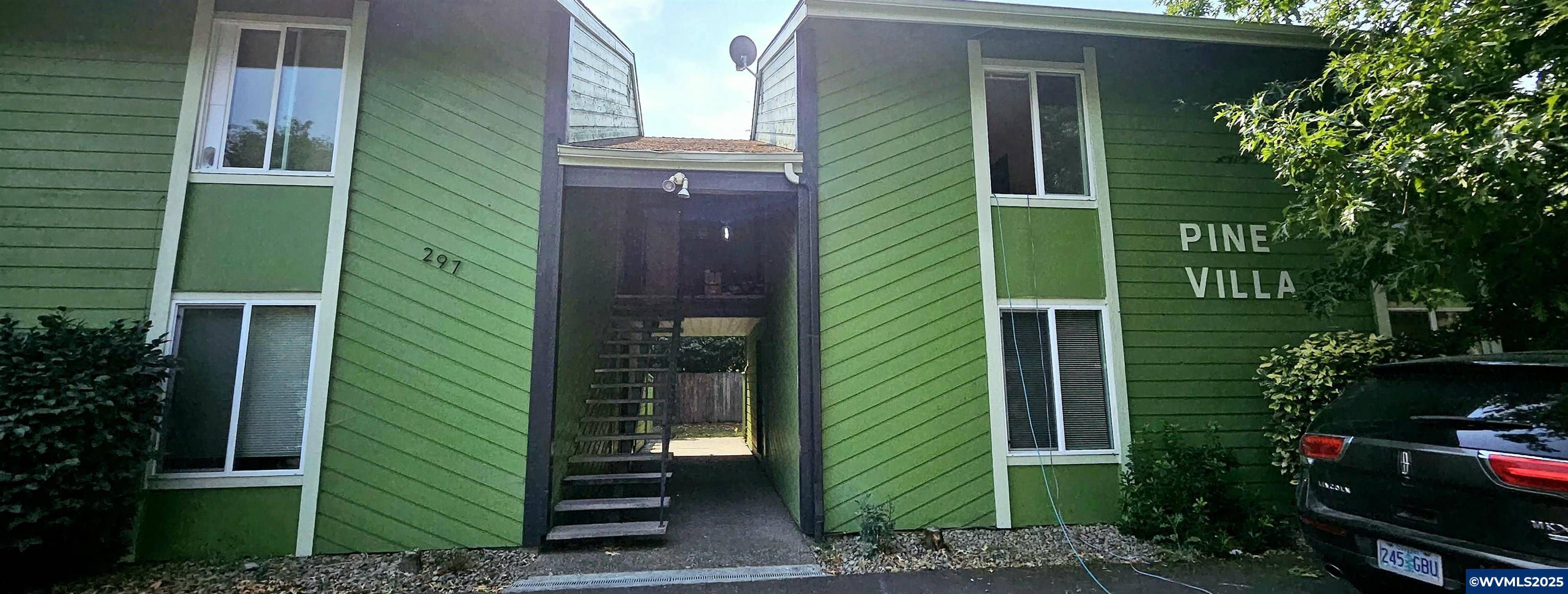 Monmouth, OR 97361,297 Main St W W