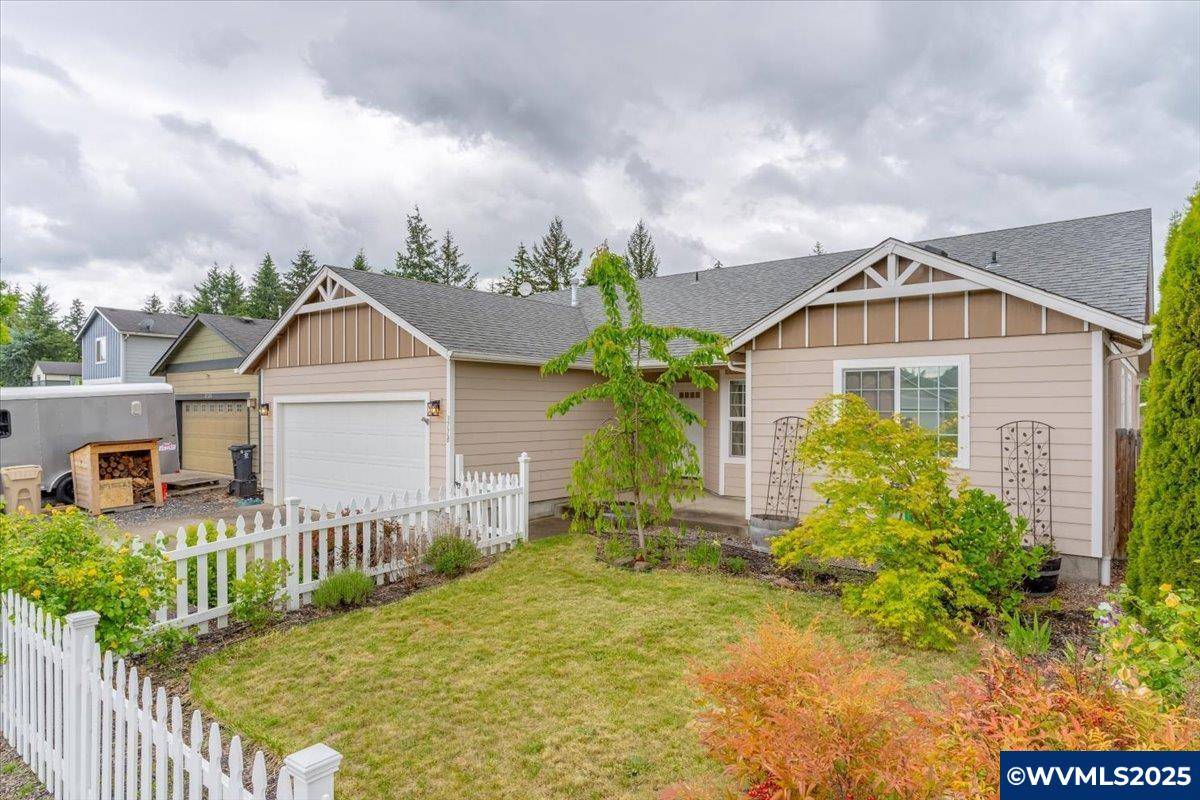 Lebanon, OR 97305,3118 12th St