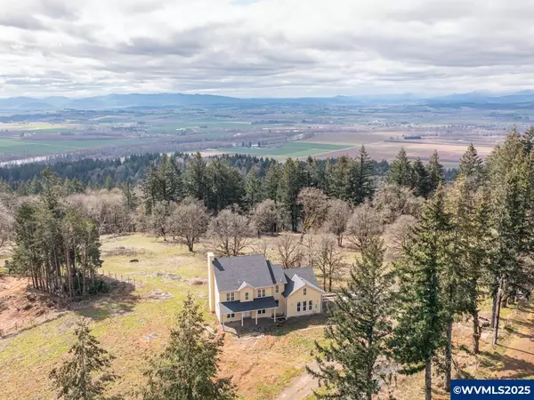 Salem, OR 97306,7511 Skyline Rd S S