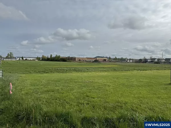 Albany, OR 97321,702 Timber St SE SE