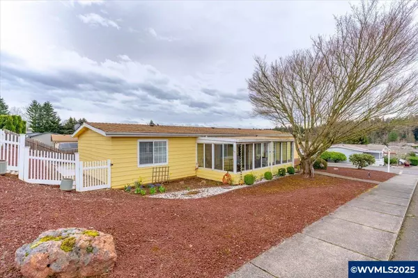 2120 Robins (#66) Ln SE SE, Salem, OR 97306