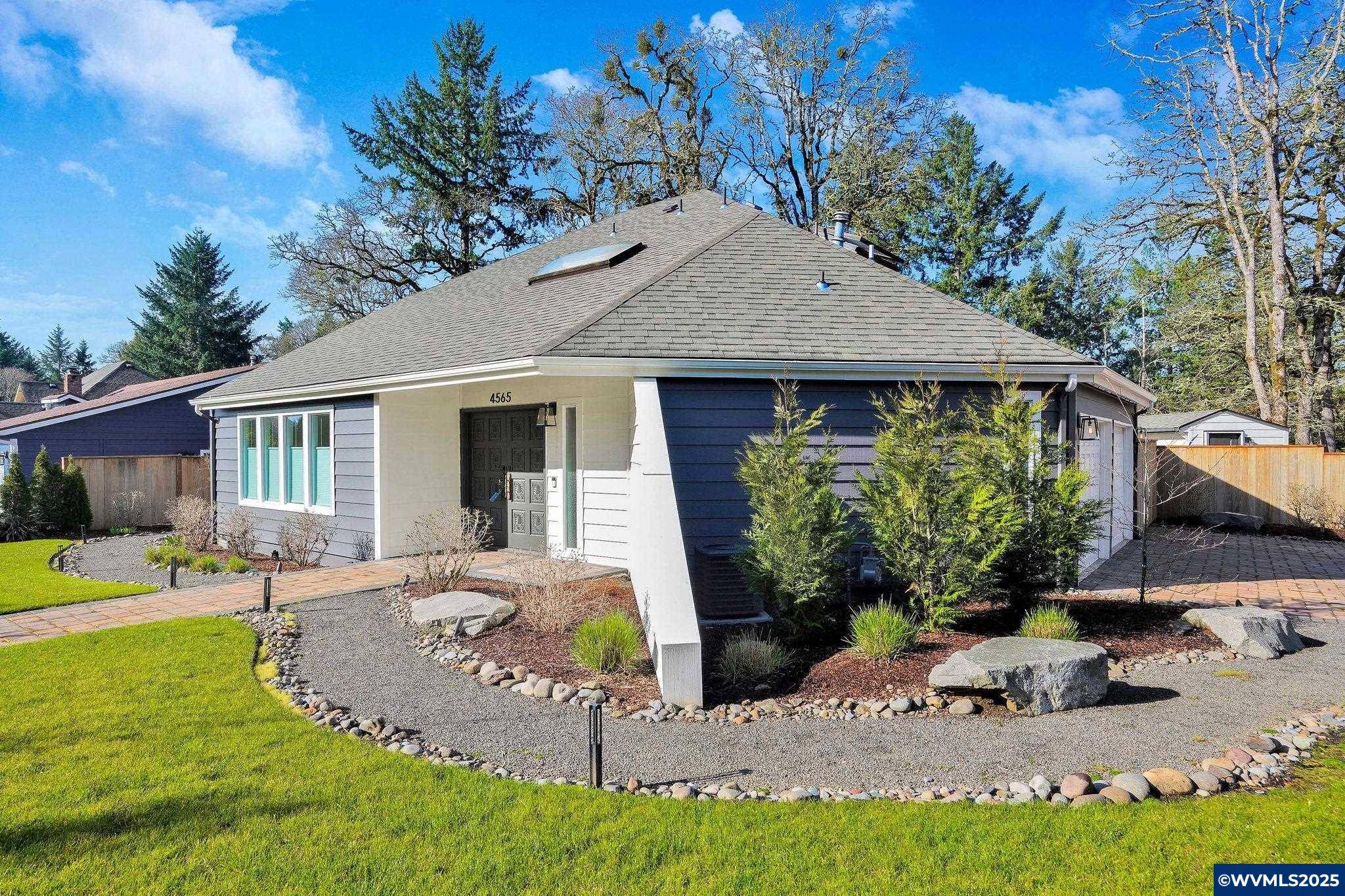 Salem, OR 97302,4565 Croisan Scenic Wy S S